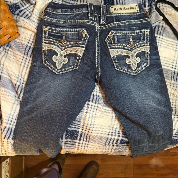 Rock Revivial Jeans - Picture 7 of 7